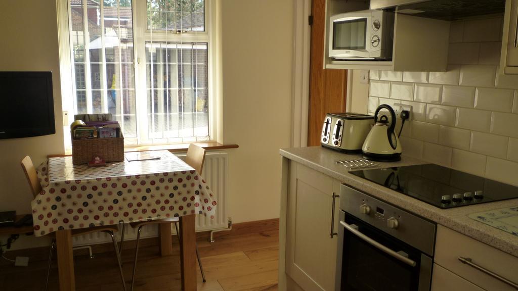 Hopewell Self-Catering Appartement Gravesend Buitenkant foto